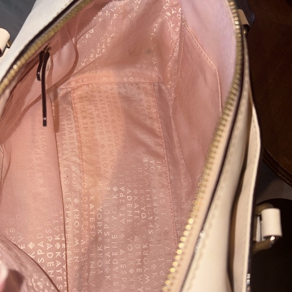 Kate Spade  Pink Satchel Crossbody bag  Saffiano leather  light pink Silvertone - Picture 12 of 17